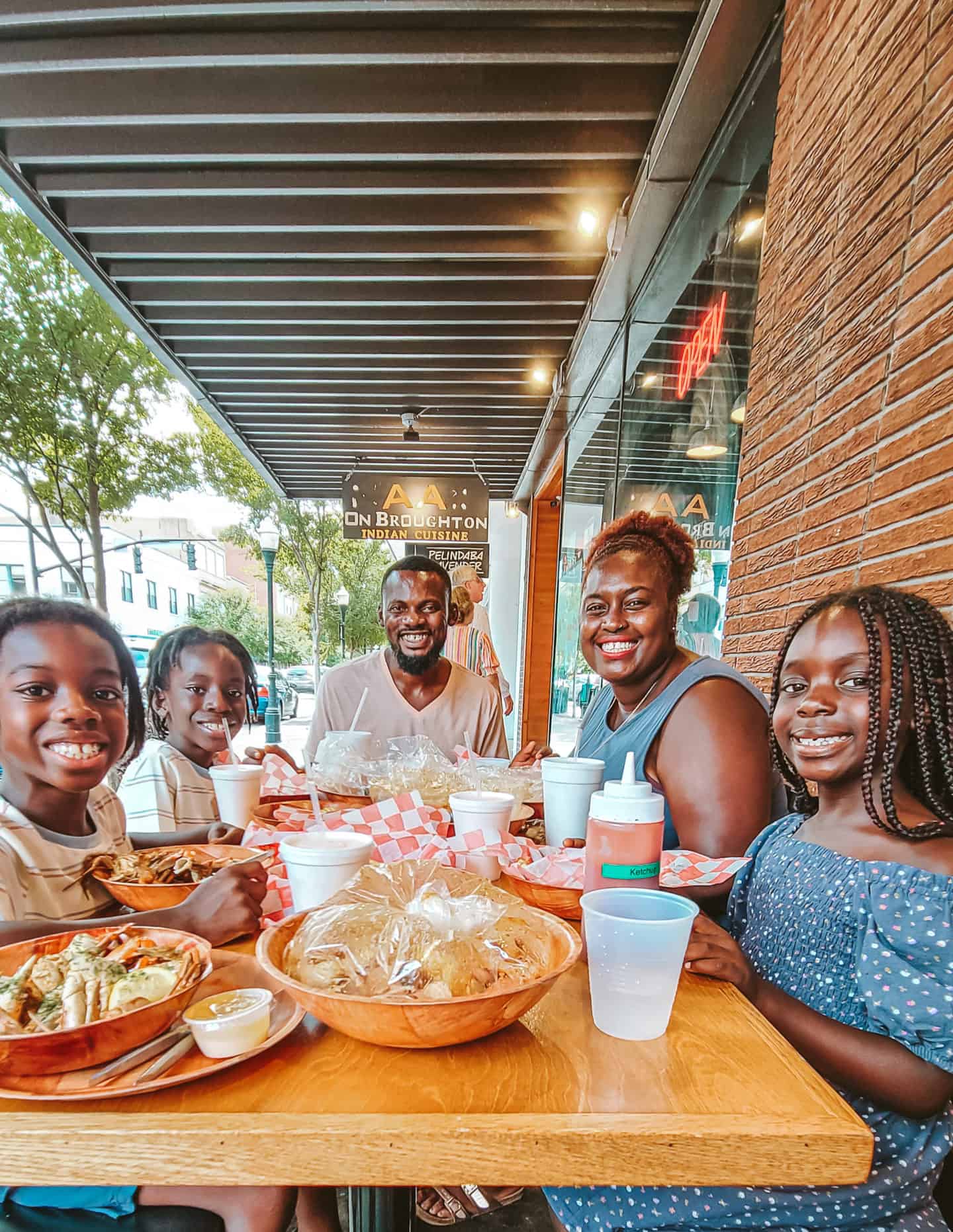 Savannah Seafood Shack | Things To Do In Savannah, Georgia With Kids