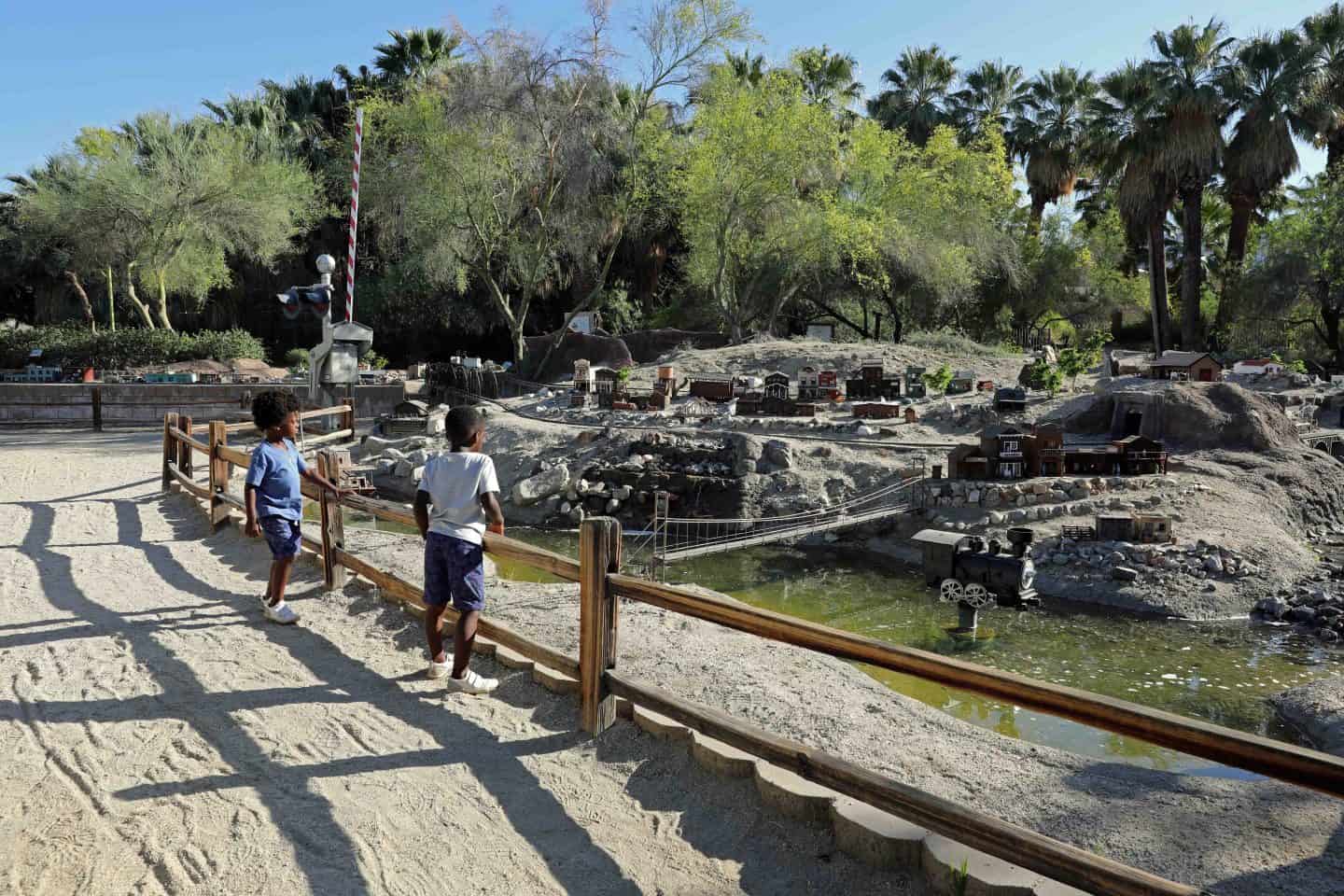 two children looking at the exhibits at the The Living Desert Zoo and Gardens 