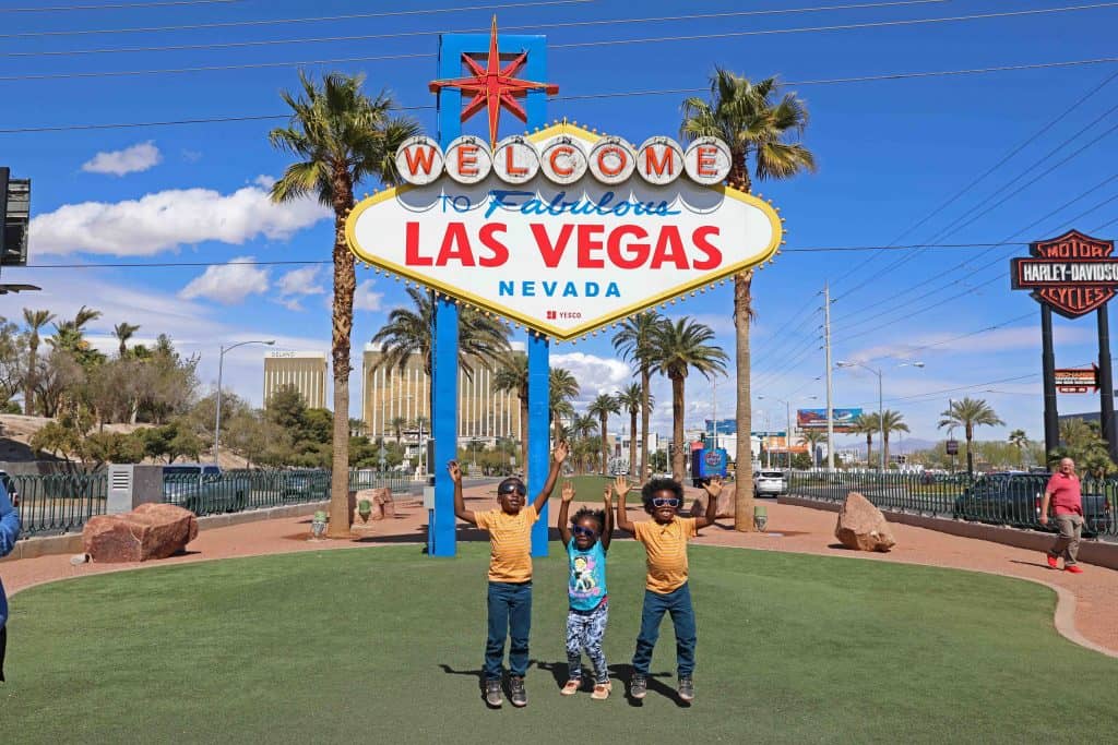 las vegas with kids | How Are We Able to Afford Our Travel Life